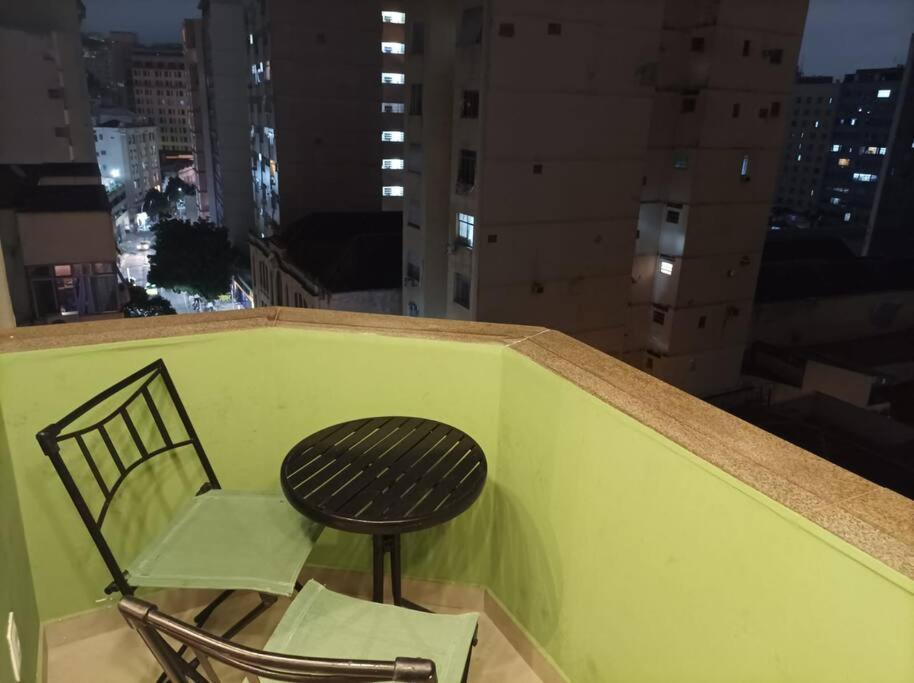 Lapa - E Sala Com Varandinha! Rio de Janeiro