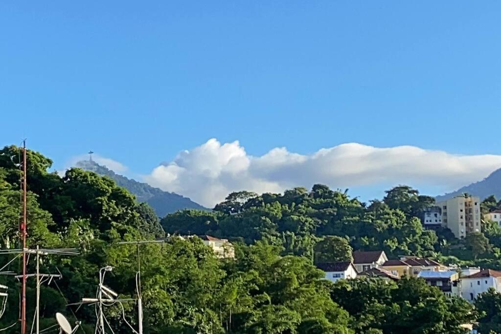 Lapa - E Sala Com Varandinha! * Rio de Janeiro