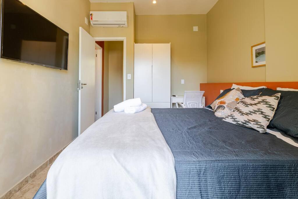 Lapa - E Sala Com Varandinha! Apartamento